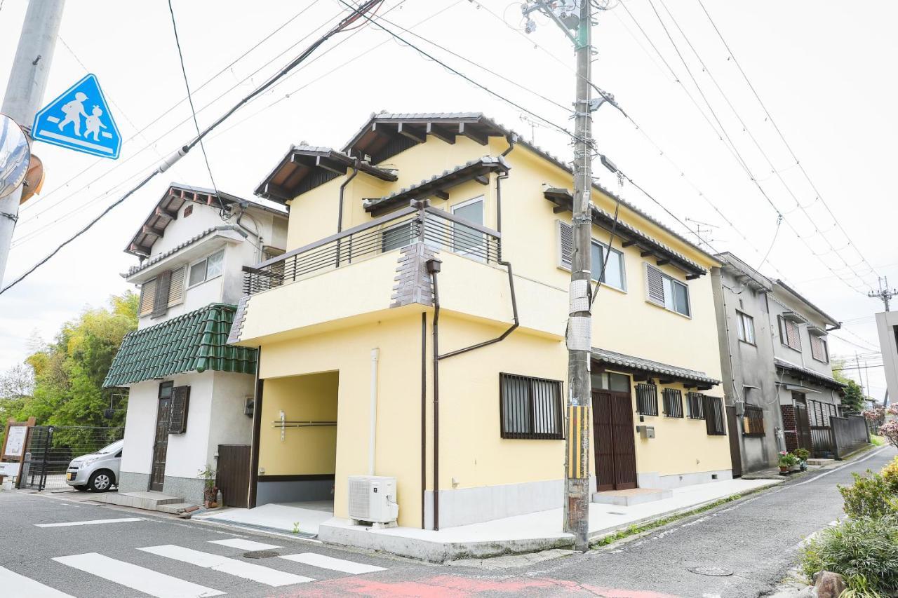 Hat Kujo, Near From Kintetsu Kujo Station 近鉄九条駅前の民泊 Yamatokoriyama المظهر الخارجي الصورة